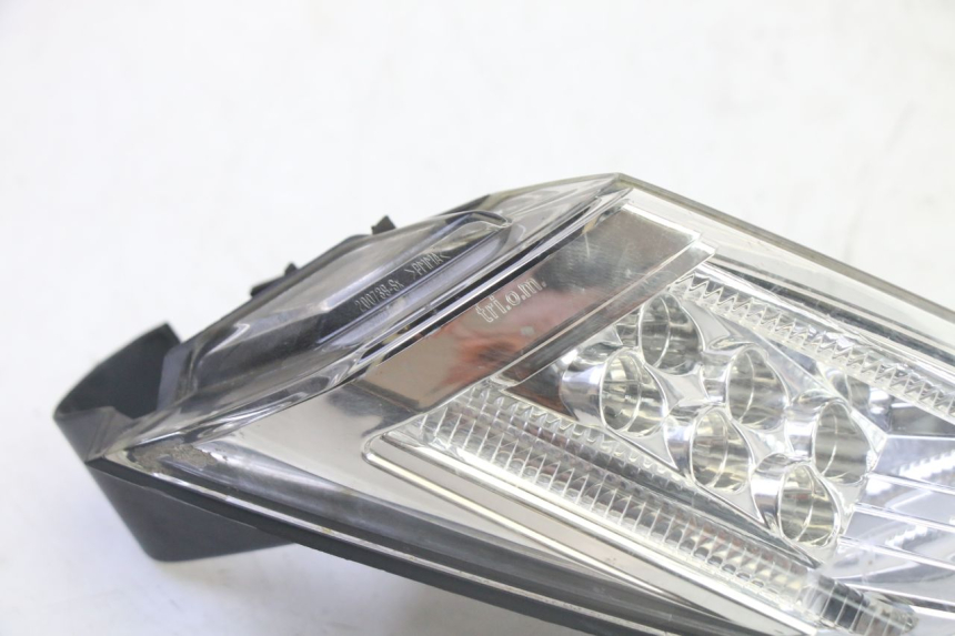 photo de RÜCKLICHT LINKS PEUGEOT SATELIS 125 (2013 - 2018)