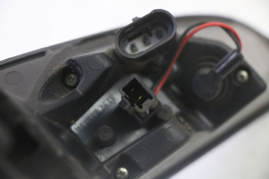 photo de RÜCKLICHT LINKS PEUGEOT SATELIS 125 (2013 - 2018)