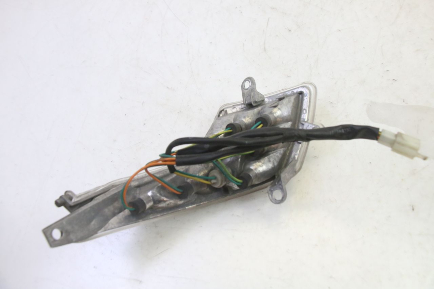 photo de RÜCKLICHT LINKS PEUGEOT VIVACITY NEW 4T 50 (2008 - 2017)