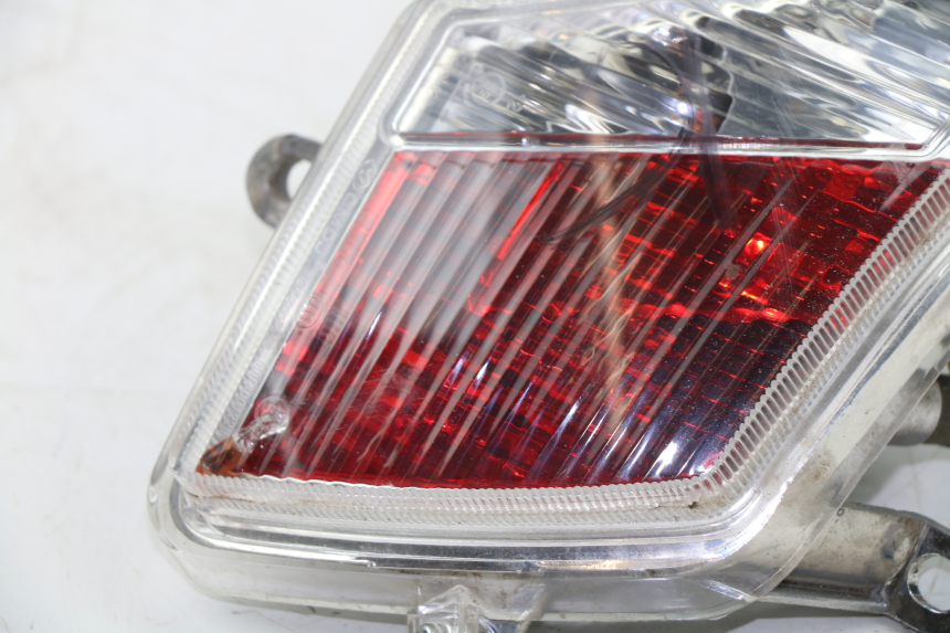 photo de RÜCKLICHT LINKS PEUGEOT VIVACITY 125 (2010 - 2017)