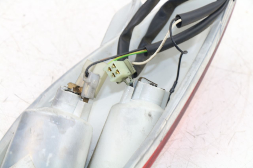 photo de LINKES RÜCKLICHT YAMAHA XMAX X-MAX 125 (2006 - 2009)