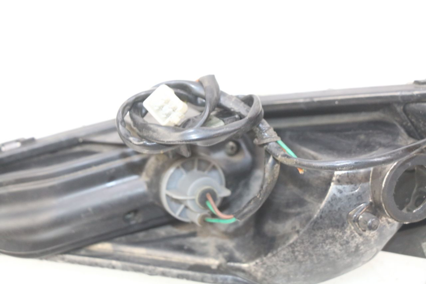 photo de LINKES RÜCKLICHT YAMASAKI YM T 125 (2015 - 2020)