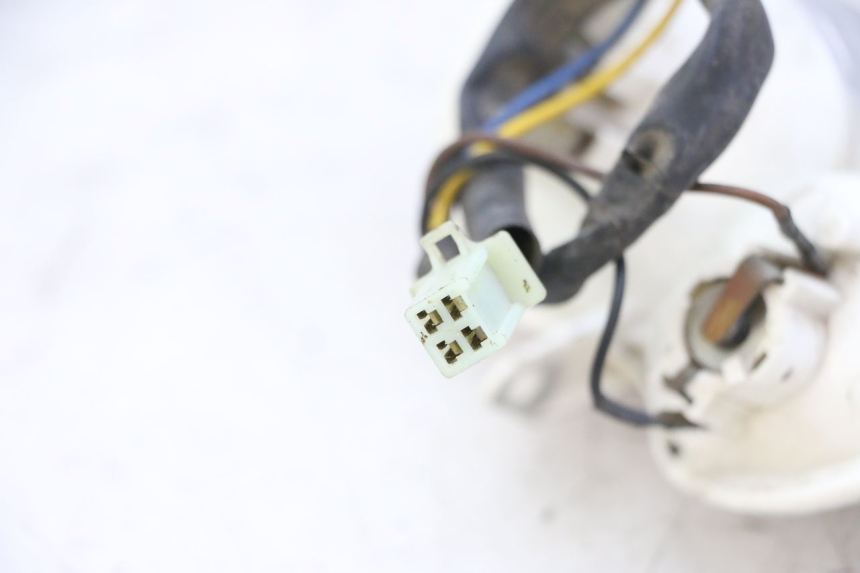 photo de RÜCKLICHT LINKS YAMAHA YP MAJESTY 125 (2002 - 2006)