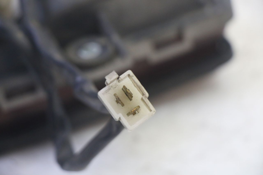 photo de RÜCKLICHT KAWASAKI GPZ RX 1000 (1986 - 1988) - Kennzeichnungen und Originalreferenzen