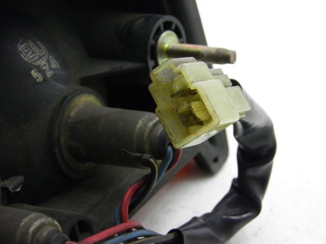 photo de RÜCKLICHT KAWASAKI ZEPHYR 550 (1991 - 1998)