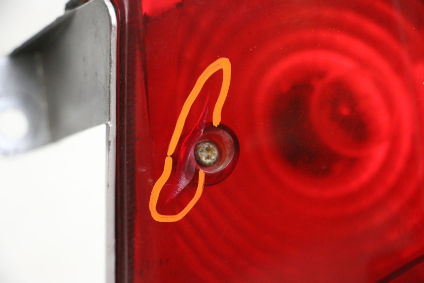 photo de RÜCKLICHT DAELIM S1 125 (2007 - 2016) - Details der Befestigungspunkte