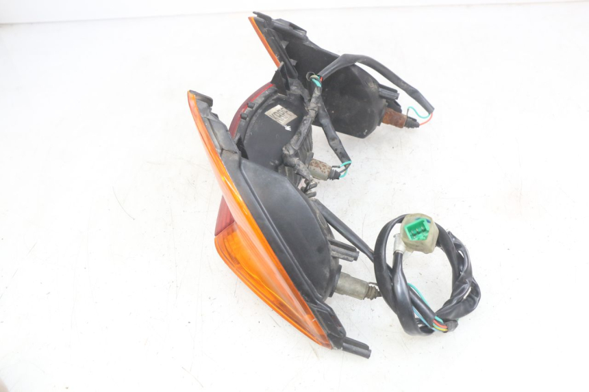 photo de RÜCKLICHT HONDA SCV LEAD 100 (2003 - 2007)