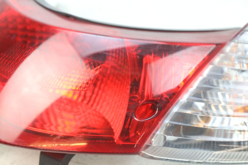 photo de RÜCKLICHT SUZUKI SIXTEEN 125 (2008 - 2010)