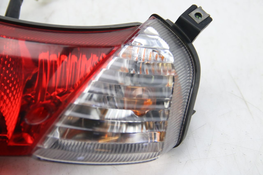 photo de RÜCKLICHT SUZUKI SIXTEEN 125 (2008 - 2010)