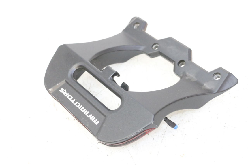 photo de RÜCKLICHT DUALTRON VICTOR LIMITED 1