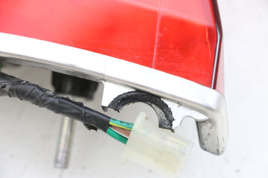 photo de RÜCKLICHT DAELIM VJ ROADWIN FI 125 (2008 - 2017) - Kennzeichnungen und Originalreferenzen