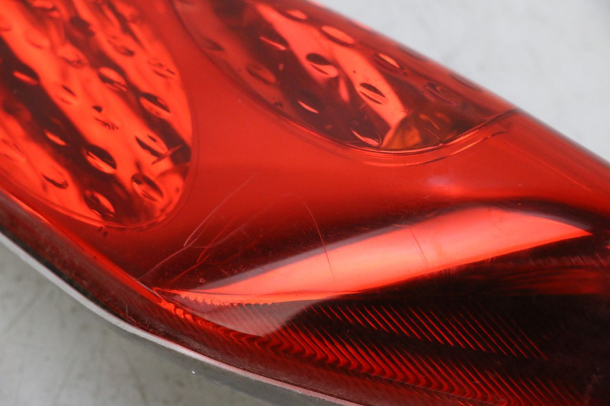 photo de RÜCKLICHT YAMAHA XMAX X-MAX 125 (2006 - 2009) - Geprüftes Gebrauchtteil