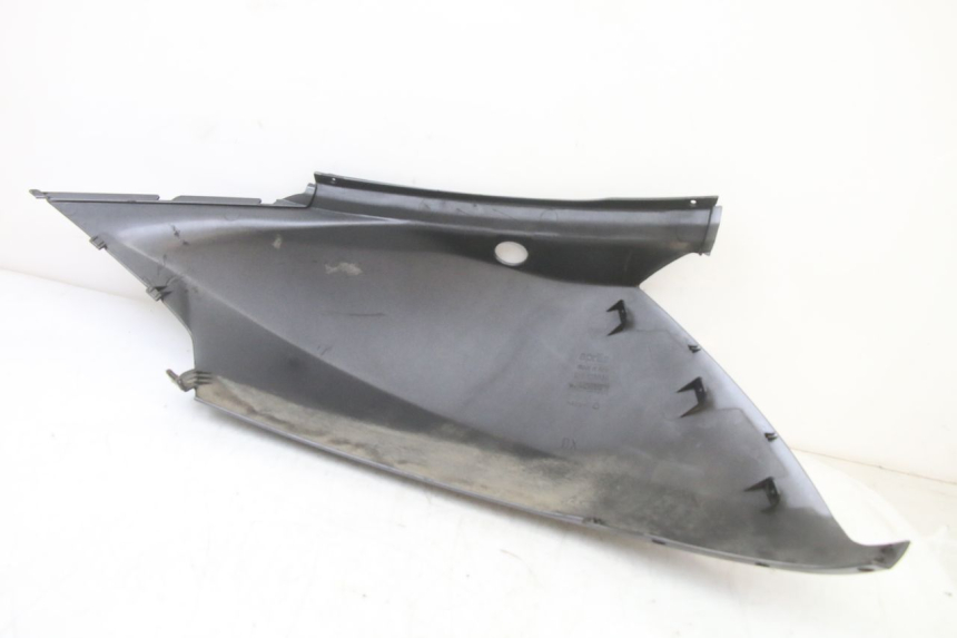 photo de VERKLEIDUNG HINTEN RECHTS APRILIA ATLANTIC 125 (2003 - 2009)