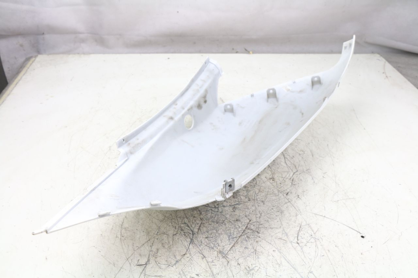 photo de VERKLEIDUNG HINTEN RECHTS APRILIA ATLANTIC S 125 (2010 - 2013)