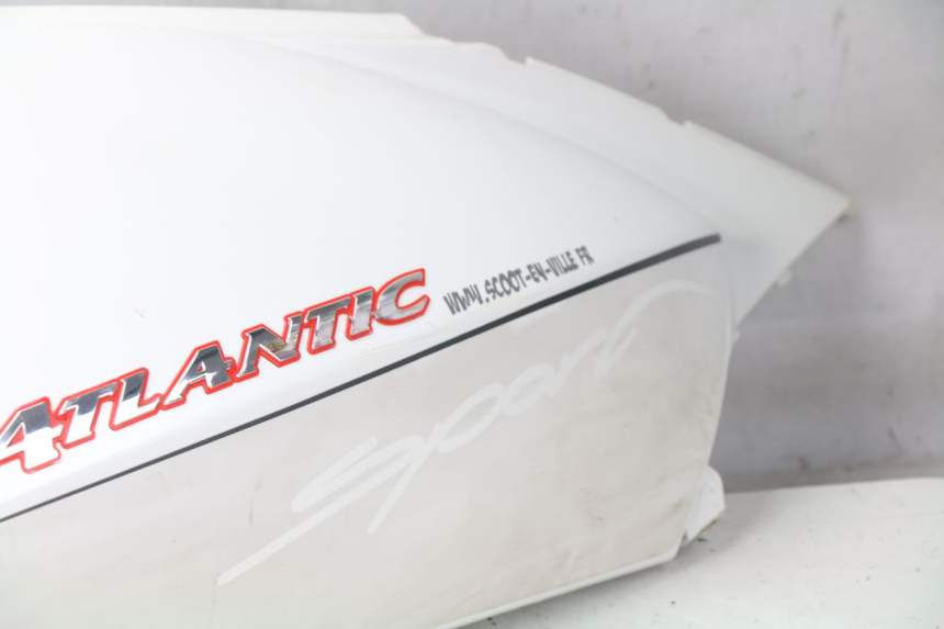photo de VERKLEIDUNG HINTEN RECHTS APRILIA ATLANTIC S 125 (2010 - 2013)