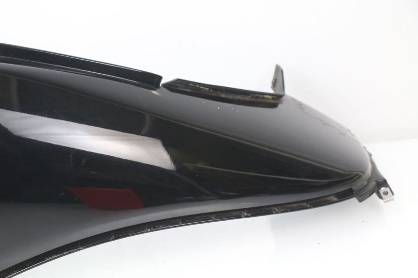 photo de VERKLEIDUNG HINTEN RECHTS PIAGGIO BEVERLY 125 (1998 - 2005)
