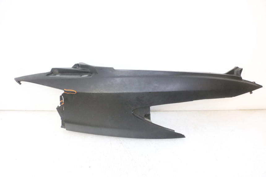 photo de VERKLEIDUNG HINTEN RECHTS SUZUKI BURGMAN 125 (2007 - 2014)