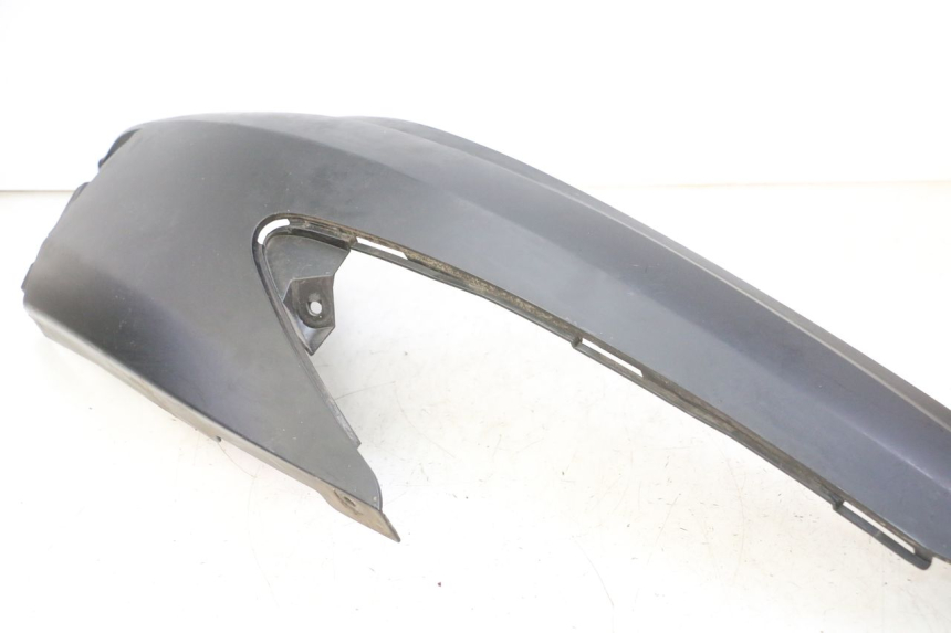 photo de VERKLEIDUNG HINTEN RECHTS SUZUKI BURGMAN 125 (2007 - 2014)