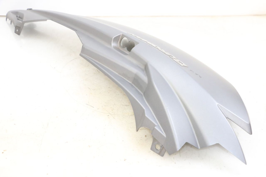 photo de VERKLEIDUNG HINTEN RECHTS SUZUKI BURGMAN 650 (2013 - 2020)