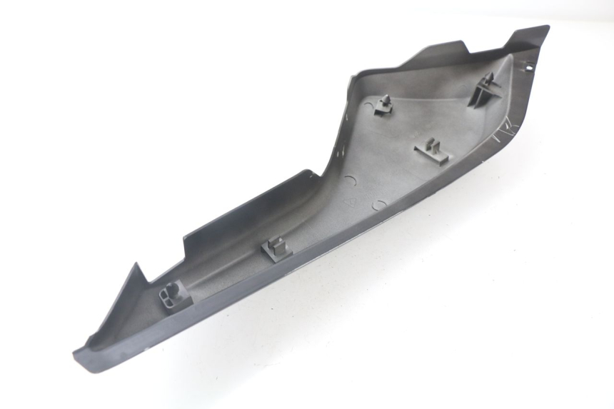 photo de RECHTER HINTERER KOTFLÜGEL YAMAHA BW'S BWS 125 (2010 - 2013)