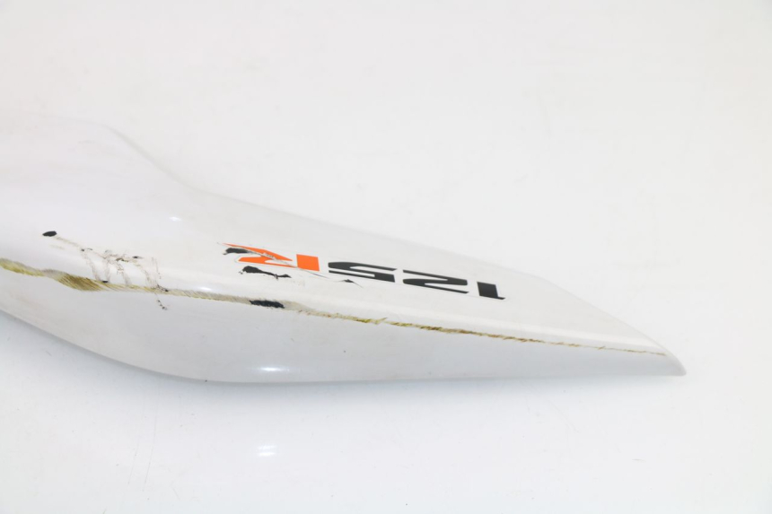 photo de VERKLEIDUNG HINTEN RECHTS HONDA CBR R 125 (2011 - 2016)