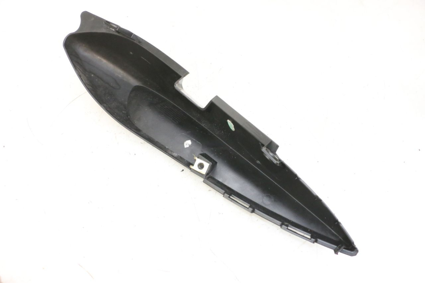 photo de VERKLEIDUNG HINTEN RECHTS KSR CODE 125 (2018 - 2020) - Zoom auf Gebrauchszustand