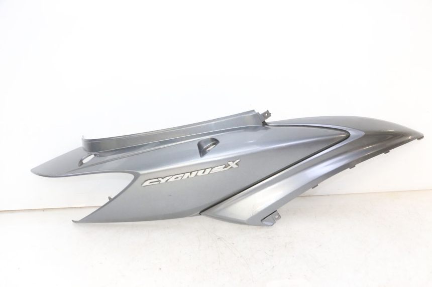 photo de VERKLEIDUNG HINTEN RECHTS YAMAHA CYGNUS X INJECTION 125 (2007 - 2013)