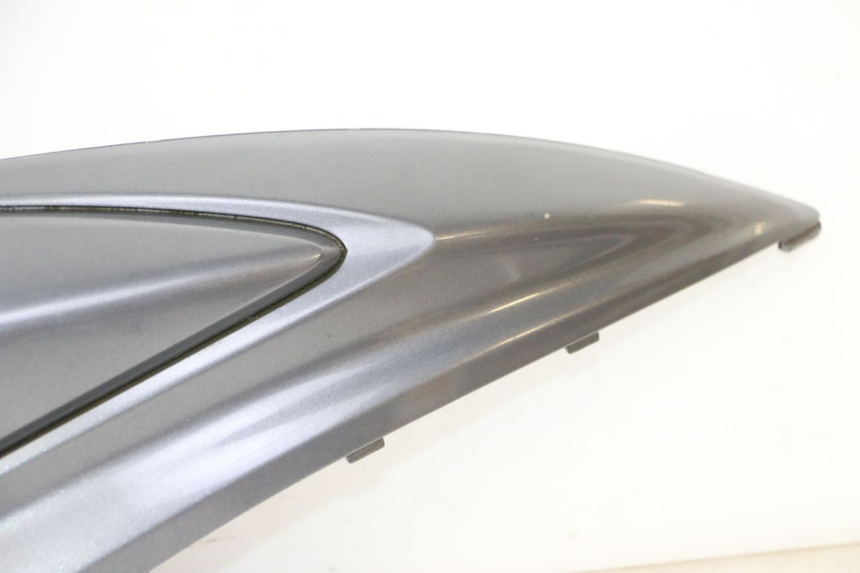 photo de VERKLEIDUNG HINTEN RECHTS YAMAHA CYGNUS X INJECTION 125 (2007 - 2013)