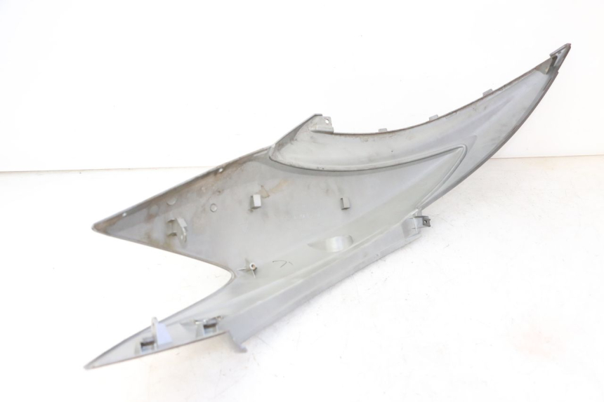 photo de VERKLEIDUNG HINTEN RECHTS YAMAHA CYGNUS X INJECTION 125 (2007 - 2013)