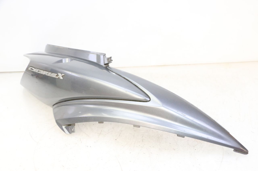 photo de VERKLEIDUNG HINTEN RECHTS YAMAHA CYGNUS X INJECTION 125 (2007 - 2013)