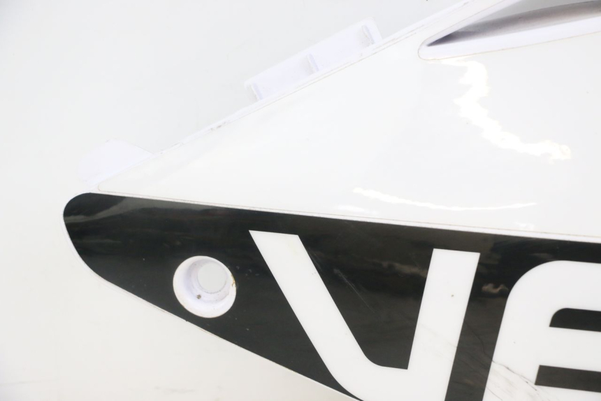 photo de VERKLEIDUNG HINTEN RECHTS VENT DERAPAGE 50 (2018 - 2023)