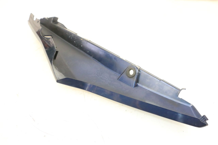 photo de VERKLEIDUNG HINTEN RECHTS SUZUKI DL V STROM 1000 (2002 - 2007) - Zoom auf Gebrauchszustand