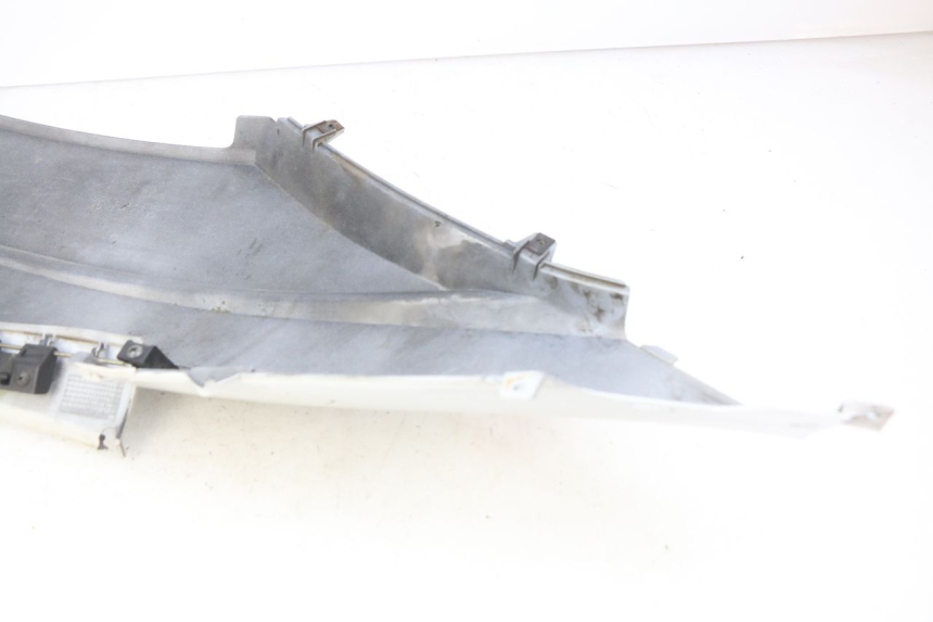 photo de RECHTER HINTERER KOTFLÜGEL HONDA FES S-WING SWING ABS 125 (2007 - 2015)
