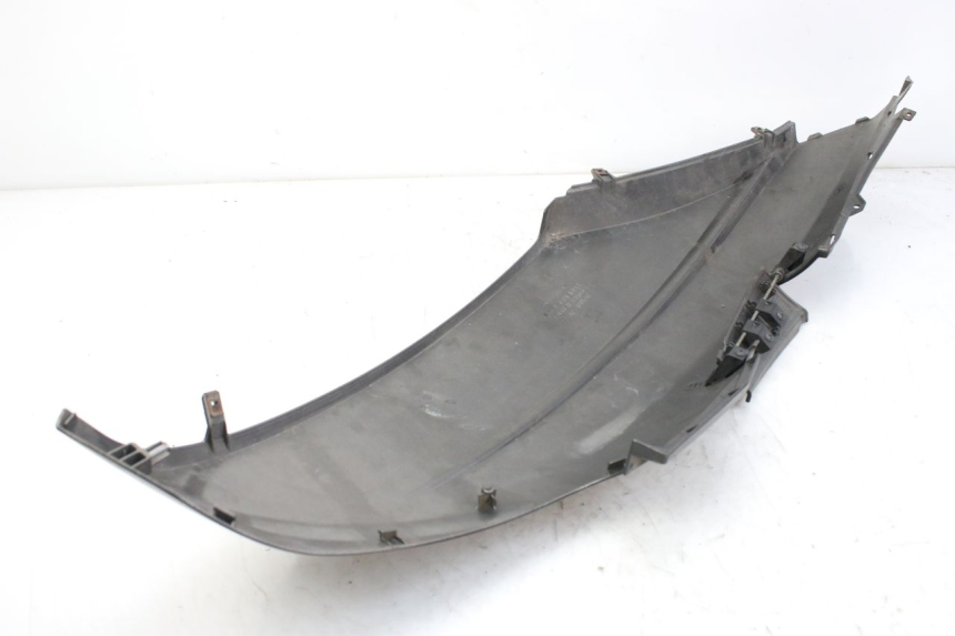 photo de RECHTER HINTERER KOTFLÜGEL HONDA FES S-WING SWING ABS 125 (2007 - 2015)