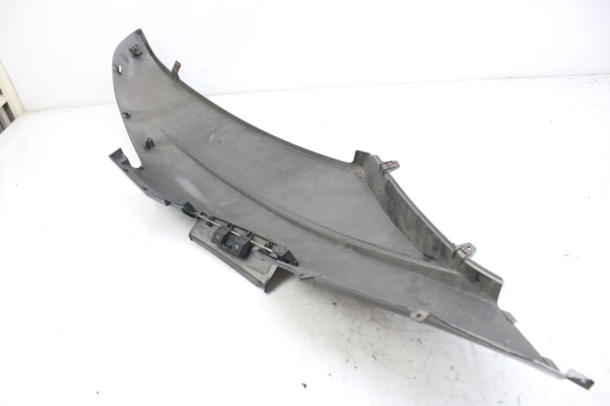 photo de RECHTER HINTERER KOTFLÜGEL HONDA FES S-WING SWING ABS 125 (2007 - 2015)