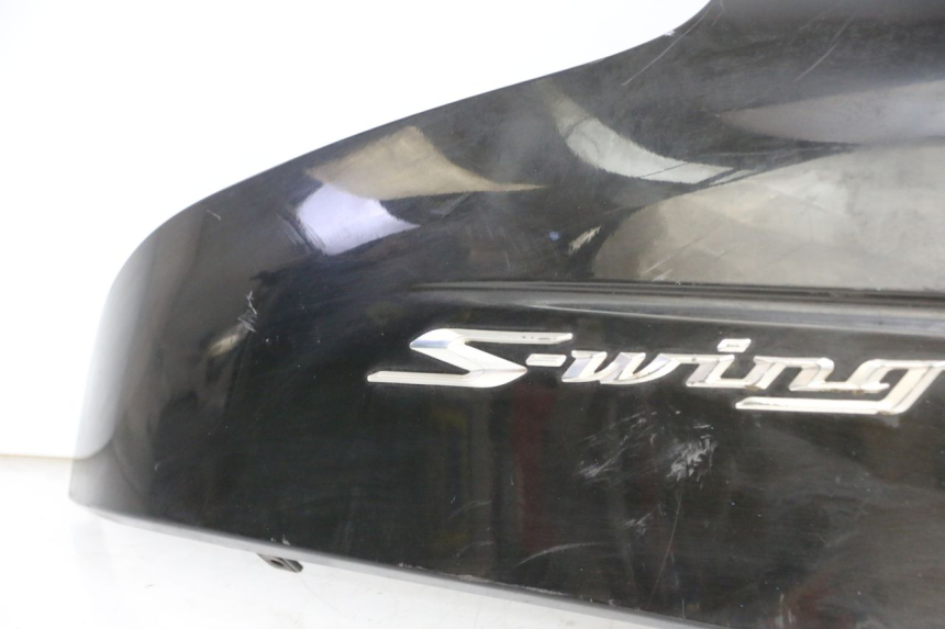 photo de RECHTER HINTERER KOTFLÜGEL HONDA FES S-WING SWING ABS 125 (2007 - 2015)