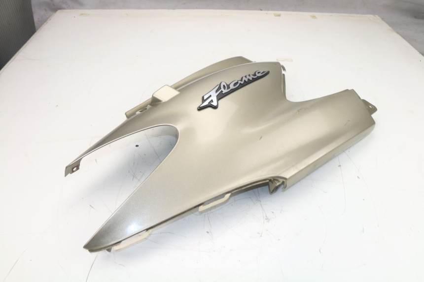photo de VERKLEIDUNG HINTEN RECHTS MBK FLAME 125 (2000 - 2004)