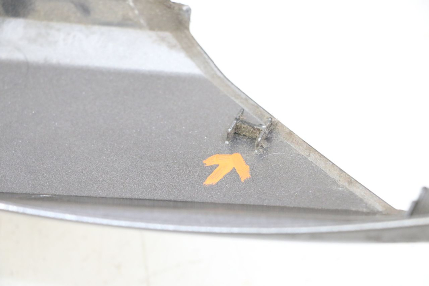 photo de VERKLEIDUNG HINTEN RECHTS HONDA FORZA ABS 300 (2013 - 2019)