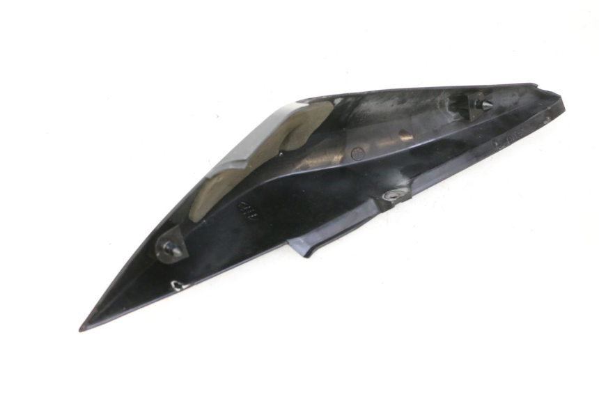 photo de VERKLEIDUNG HINTEN RECHTS YAMAHA FZ6 FAZER S2 600 (2007 - 2011)