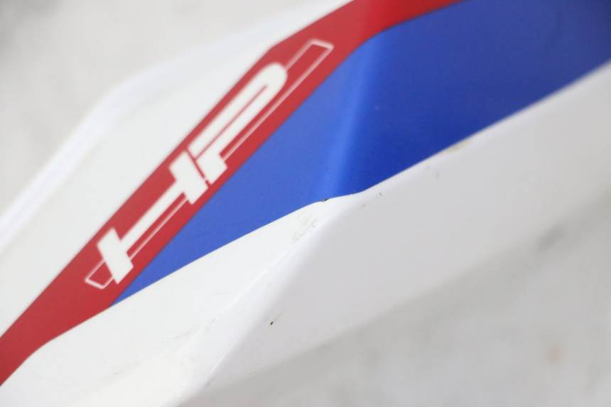 photo de VERKLEIDUNG HINTEN RECHTS BMW G310 R 310 (2016 - 2020)