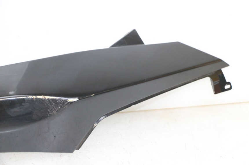 photo de VERKLEIDUNG HINTEN RECHTS GILERA NEXUS 300 (2008 - 2013)