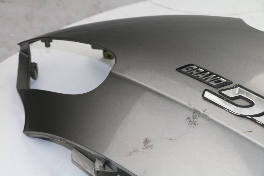 photo de VERKLEIDUNG HINTEN RECHTS KYMCO GRAND DINK 125 (2002 - 2007)