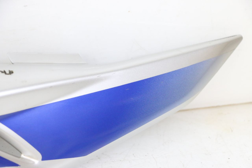photo de VERKLEIDUNG HINTEN RECHTS SUZUKI GS GSE 500 (2001 - 2003)