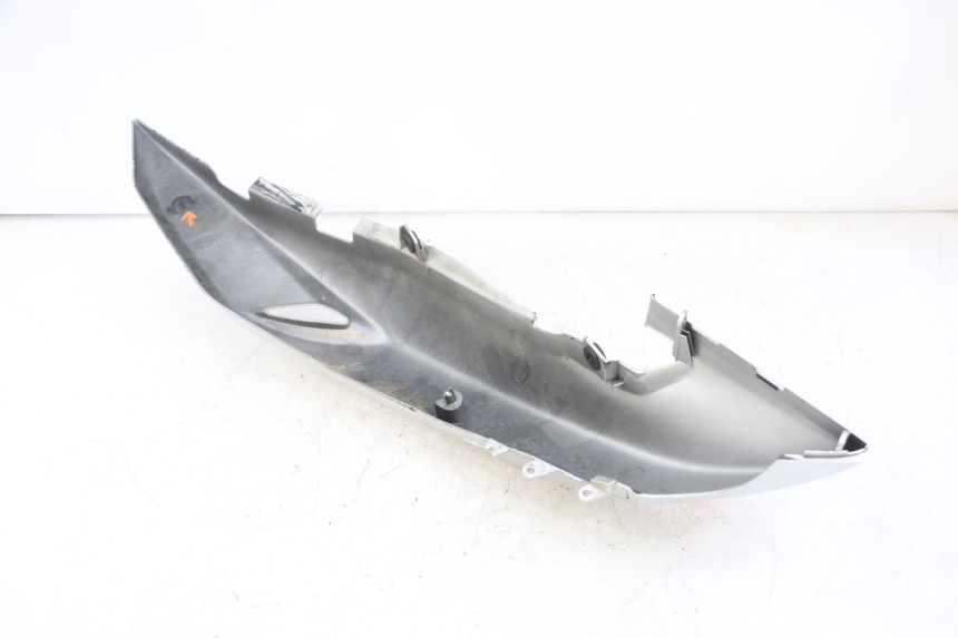 photo de VERKLEIDUNG HINTEN RECHTS SUZUKI GS GSE 500 (2001 - 2003)