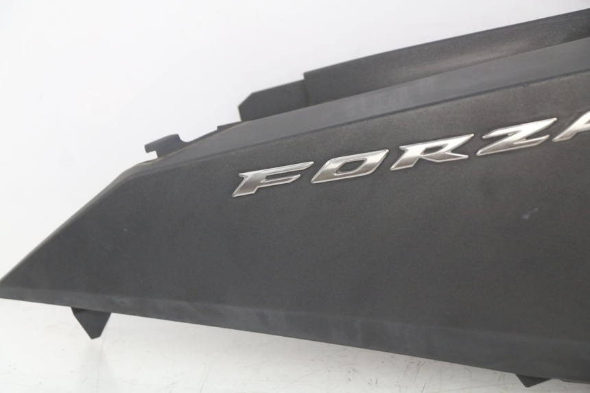 photo de RECHTER HINTERER KOTFLÜGEL HONDA FORZA 125 (2015 - 2016)
