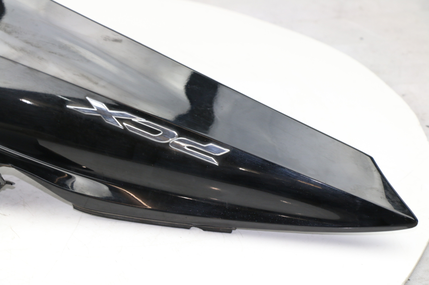 photo de RECHTER HINTERER KOTFLÜGEL HONDA PCX (JF47) 125 (2012 - 2013)
