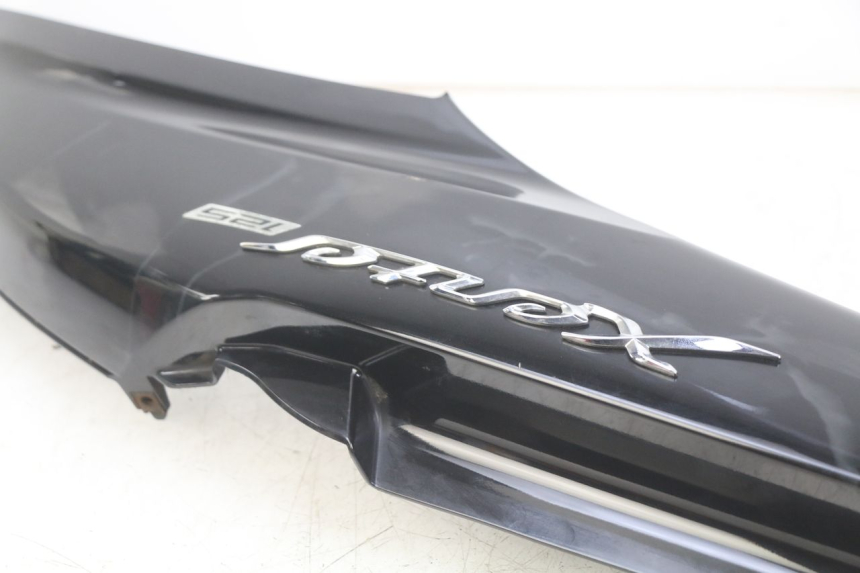 photo de RECHTER HINTERER KOTFLÜGEL YAMAHA HW XENTER 125 (2011 - 2017)