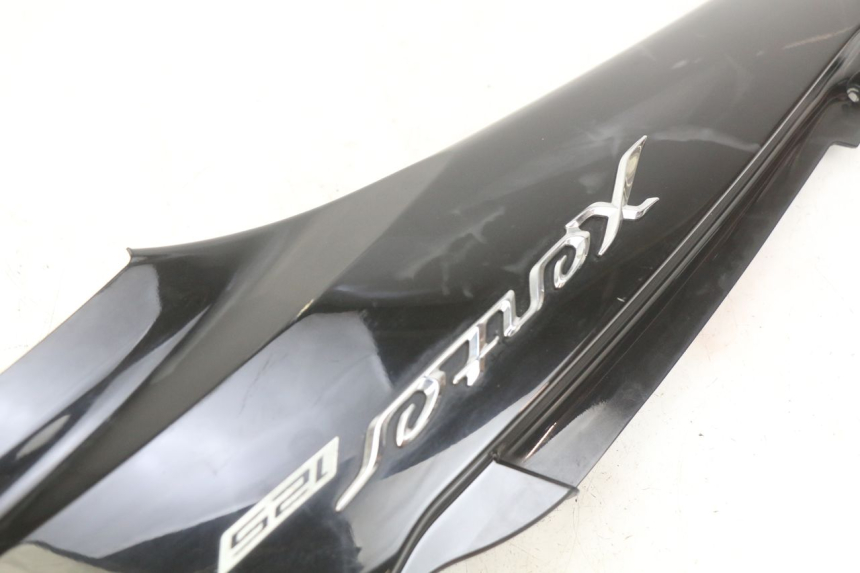 photo de RECHTER HINTERER KOTFLÜGEL YAMAHA HW XENTER 125 (2011 - 2017)