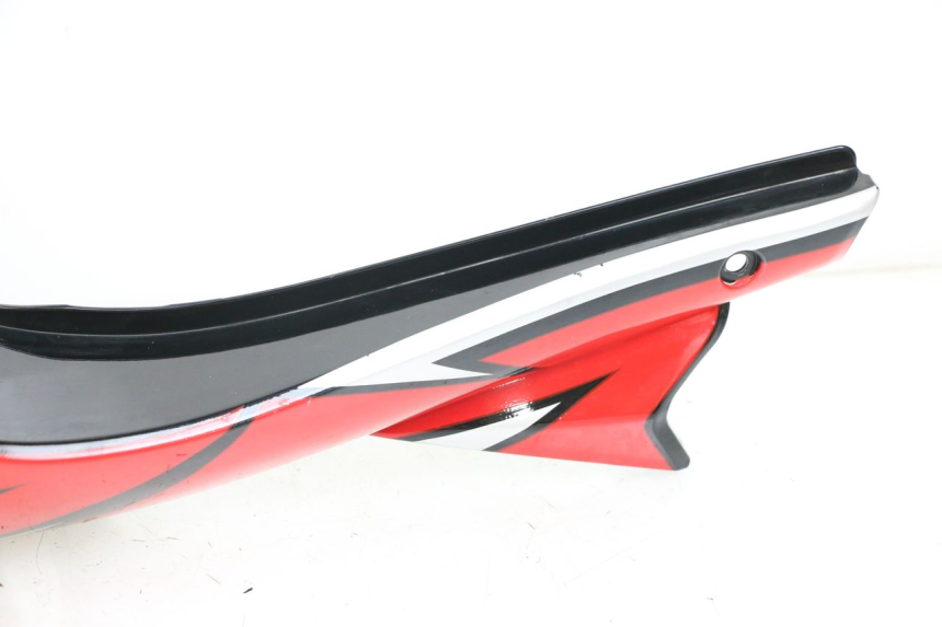 photo de VERKLEIDUNG HINTEN RECHTS HYOSUNG GTR 125 (2006 - 2008)