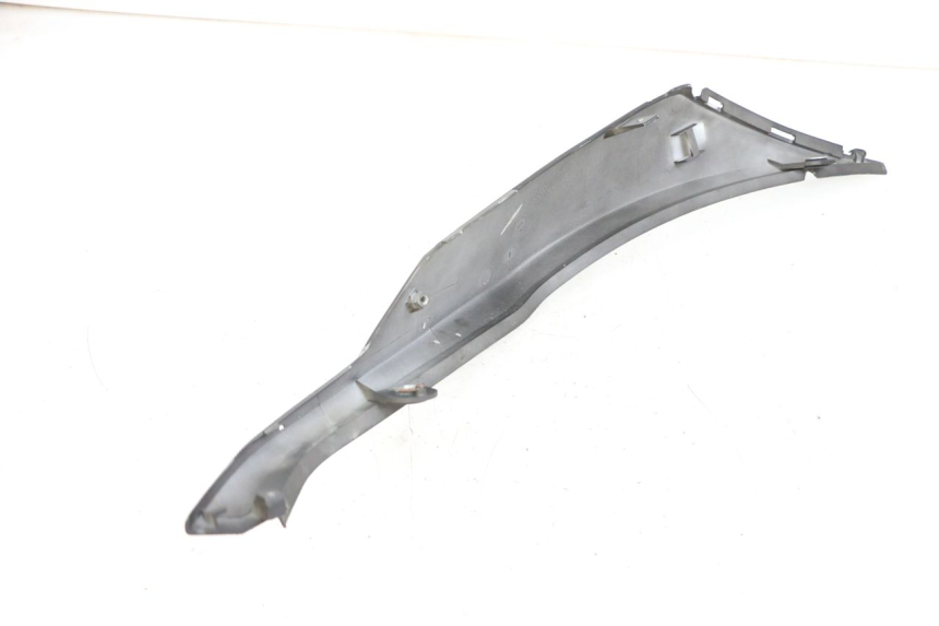 photo de VERKLEIDUNG HINTEN RECHTS KYMCO K-PW K-PIPE 50 (2012 - 2017)